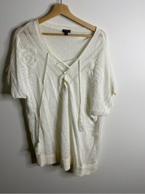 Torrid white Knit Top tee shirt fringe size 2x